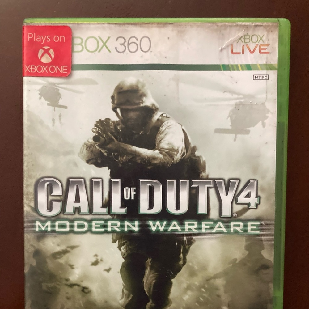 Call of duty 4 modern warfare Xbox 360 game